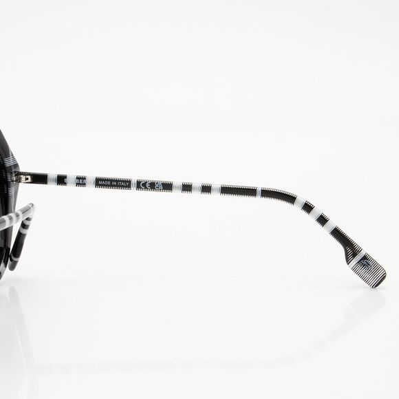 Burberry Vanessa Sunglasses - Picture 3 of 5